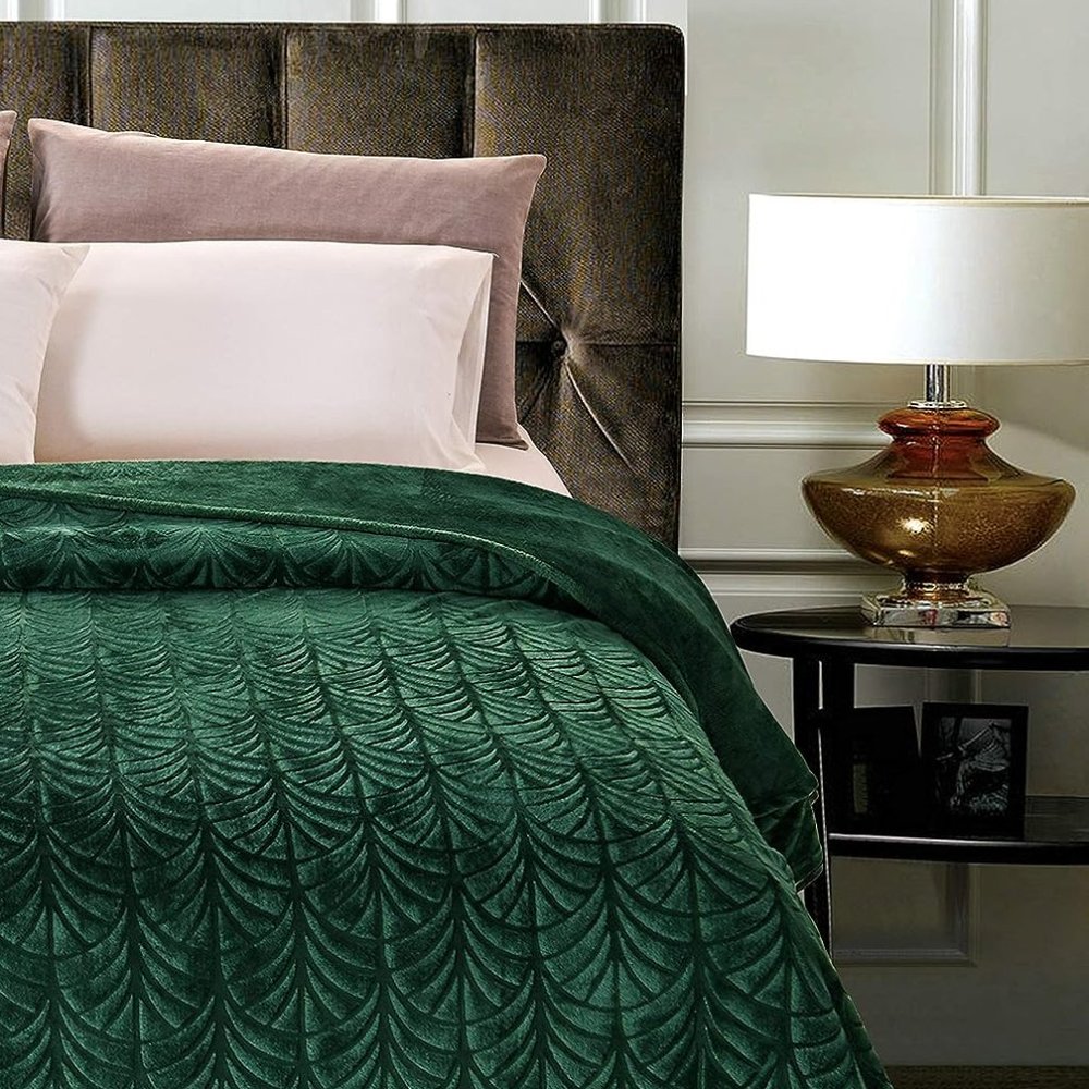 Forest Green Art Deco Fan Twin Size Plush Texture Soft Velvety Throw Blanket New